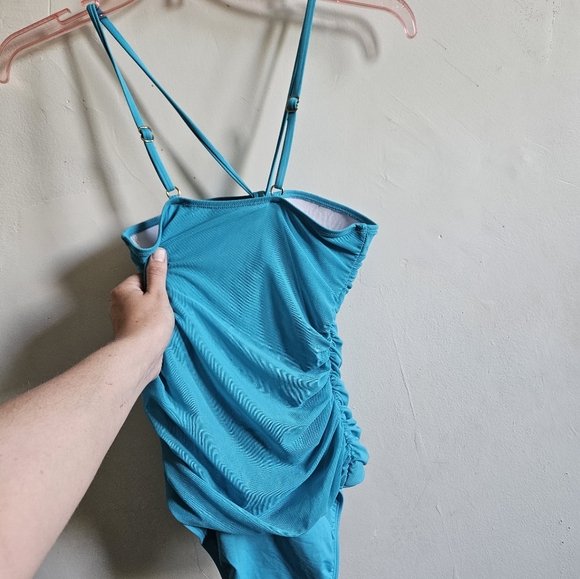 Laura Ralph Lauren - Picture 6 of 11